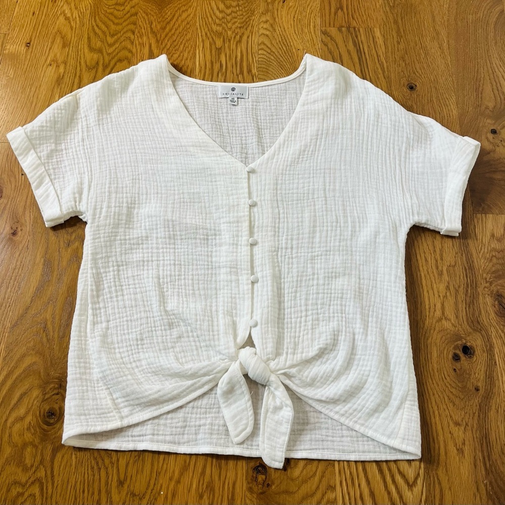 Socialite White Short Sleeve Tie Front Blouse